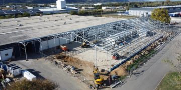 Perge agrandit son usine de Portes-Lès-Valence (26) et l'équipe de panneaux solaires