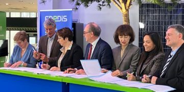 Création des Écoles des réseaux pour la transition énergétique