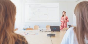 Hellio Académie forme les professionnels aux enjeux de la rénovation énergétique
