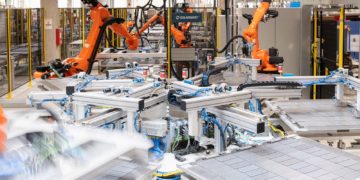 Usine de panneaux solaires Solarwatt