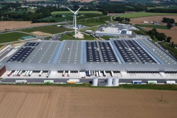 Solstyce réalise une toiture solaire sur un bâtiment logistique à Saint-Caradec (22)